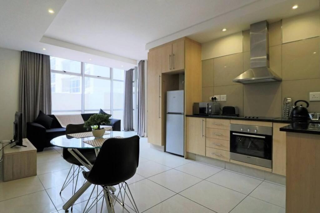 Upmarket Sandton Hydro Park Apartments 요하네스버그 외부 사진